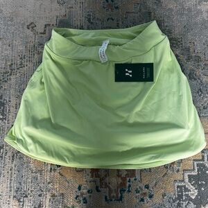Halara Skirt (small) NWT